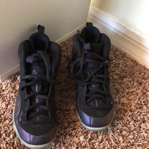 Size 13c Eggplant Foams